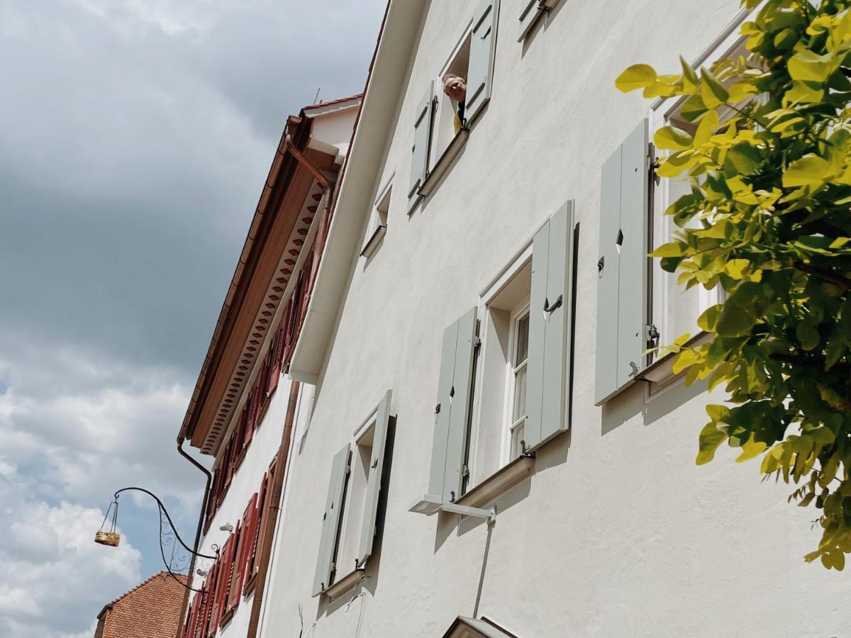 1280 Krone Geisingen Exteriör bild